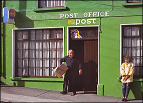 Postamt in Dingle Town, © 1995 Juergen Kullmann