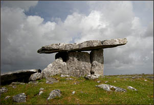 Poulnabrone, © 2011 Juergen Kullmann