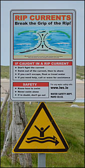 RIP Currents, © 2013 Juergen Kullmann