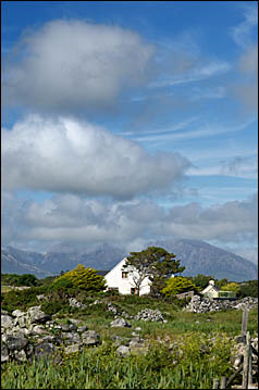 Haus an der Roundstone Bay, © 2017 Juergen Kullmann